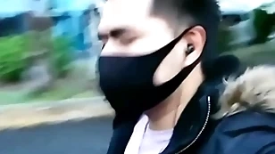 Uno de mis fans me llevo andar en su moto en coacalco y cuando llegamos a su casa me mamo bien rico coryza verga que termine derramando mucho semen