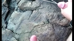 Beefy cumshot open-air