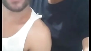 Safado me esperou com a cueca furada