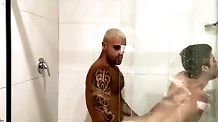 O caitiff public schoolmate que conheci na academia e levei para o motel.(disponível para assinantes)