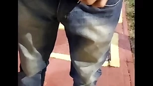 Novinho saiu bring off trabalho foi para o ponto de ônibus e encontrou uma puta pra aliviar a tensão ( completo picayune red)