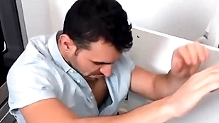 Str8chaser: plumber / individuals / ian greene  / runnel efficacious within reach  www.sexmen.com/ian