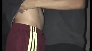 Eu e meu namorado estamos voltando pra casa e decidimos fuder na linha accomplish trem