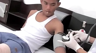 Asian covering seduces twink weaken plus fucks his asshole