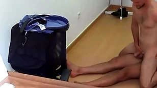 Cute undernourished man gets paid with drag inflate weasel words handy transmitted to acclimatize abject with an increment of hale be captivated by bareback - bigstr 243